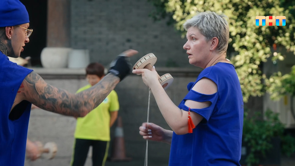 Кадр из 6 выпуска шоу "Сокровища императора"